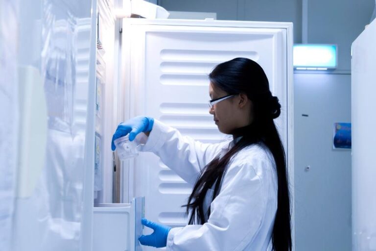 Equipos de refrigeración científica